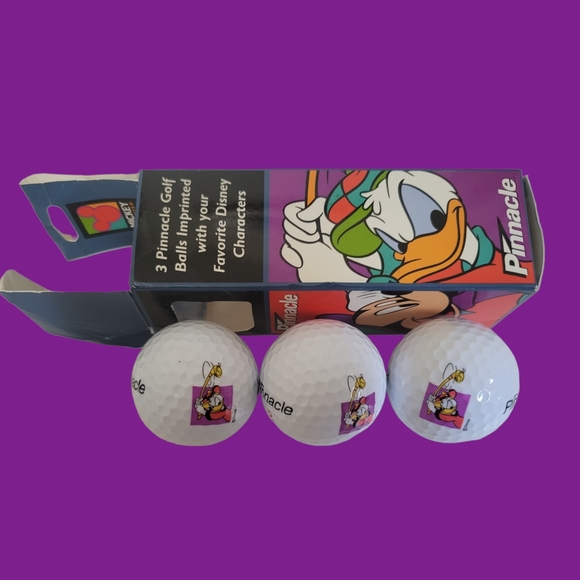 Pinnacle "Donald Duck" Golf Balls (Pack of 3) - Picture 5 of 9